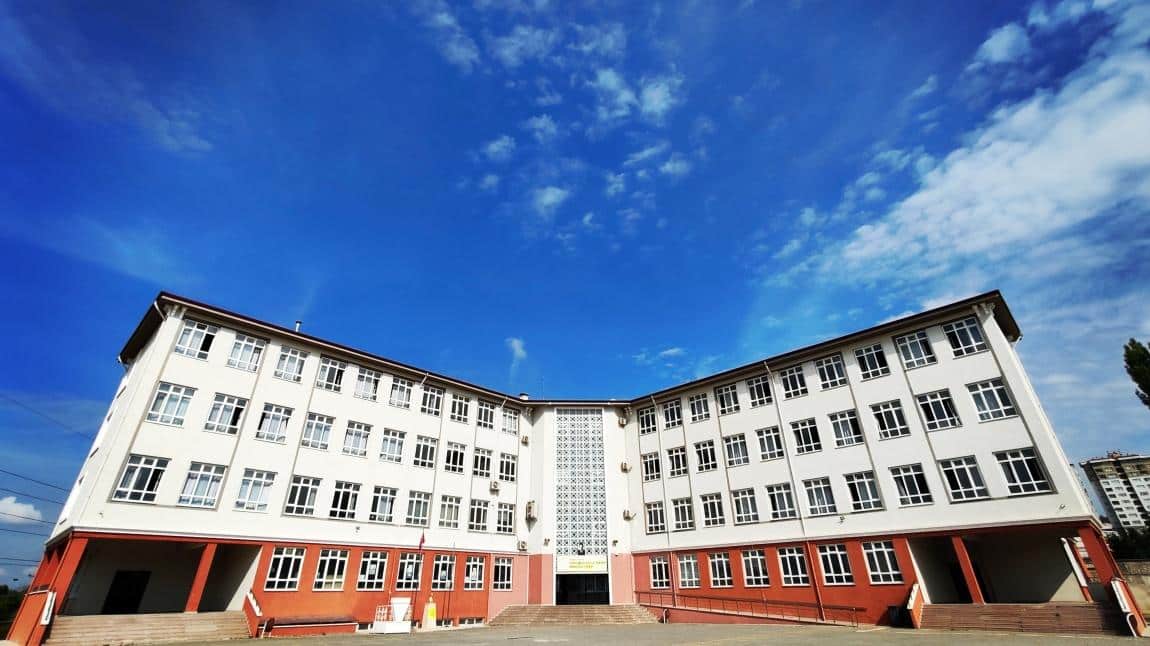 Fatih Mesleki ve Teknik Anadolu Lisesi Fotoğrafı